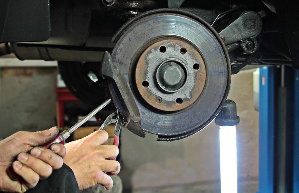 Checking your car brake pads is important